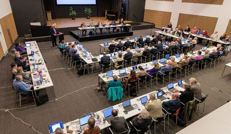 Geen tweede kans na ontzetting uit ambt 