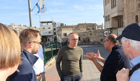 Ontmoetingen in Israël en Palestina: diepe trauma’s, schrijnend onrecht én geloofsmoed 