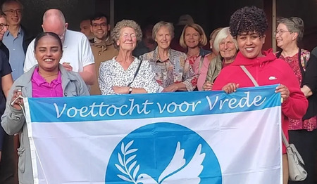 "Niets doen is geen optie" - Protestantse gemeenten zetten zich in tijdens Vredesweek 2025